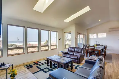 Image de Ocean View of Rocky Shore! Dog Friendly! Yachats!