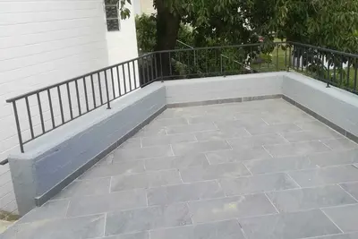 Image de Three-storey house with sauna, fireplace room and two terraces