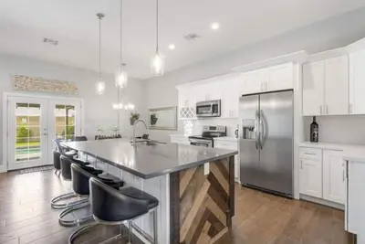 Image de This house is a 4 bedroom(s), 3 bathrooms, located in Scottsdale, Az.