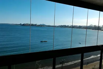 Image de Ed O Mar Prata 03 Bedrooms Beachfront Guarapari with 2 parking spaces