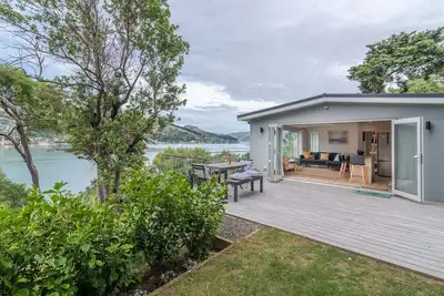 Image de Otahuahua - Akaroa Holiday Home