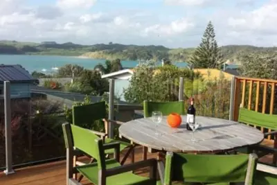 Image de Two Storey with Harbour Views