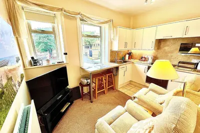 Image de Appartement-2-Confort-Salle de bain et douche-Vue sur Jardin