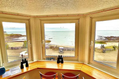 Appartement- 5   Wow! -Panoramique-Vue mer-Salle de bain privée séparée