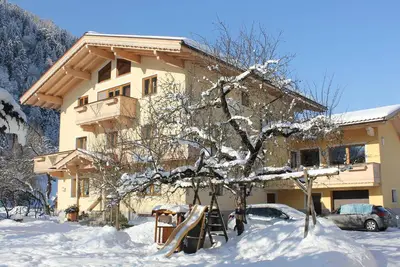 Maison spacieuse avec ski-bus à la porte