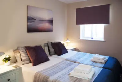 Image de Appartement-Entreprise-Salle de bain-Vue sur la cour-2 Bedrooms Apartment