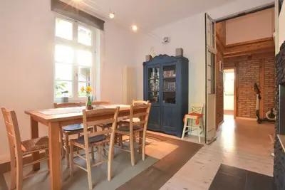 Image de Nr. 1 Fewo mit Kamin und Terrasse - Ferienwohnungen Alter Bahnhof mit Terrasse und Garten Ofc 06