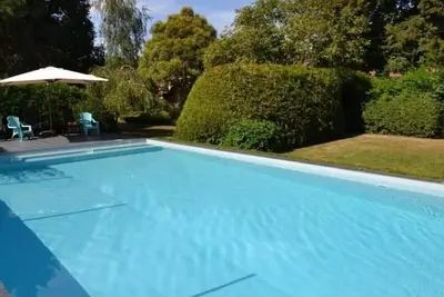 Image de Gîte spacieux avec piscine chauffée, wifi et tennis au bord de la Loire