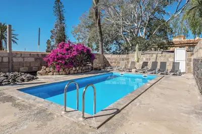 Image de Appartement \"La Casita\" avec vue sur la mer, piscine, Wi-Fi, terrasse et balcon