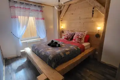 Image de Appart Cosy au cœur de Gérardmer - Style montagne rénové/ proche lac - 2/4 pers.