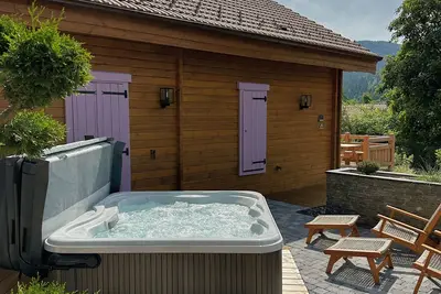 Image de Le Montagnard 4* - Spa - Towels, made-up beds, housekeeping