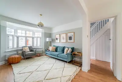 Image de Luxury house w/Parking Nr Harry Potter & Train St