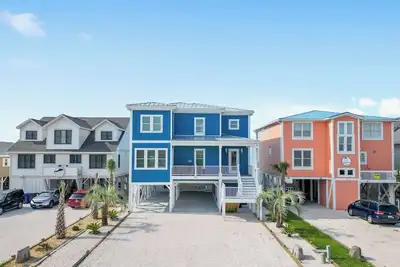 Image de \"Be Shell-Fish\" Oceanfront, 6 Bedrooms, 4. 5 Bathrooms