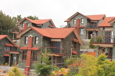 Image de A Cottage for Solitary Nature Lovers amidst Jungles, Mountains and Tea Gardens