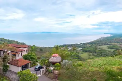 Image de Casa Celestial - Unparalleled Setting Near Herradurra, Jaco and Hermosa