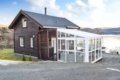 Image de Belle maison de 2 chambres à Moi