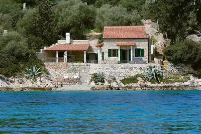 Image de Villa Regalo on Hvar, beach front