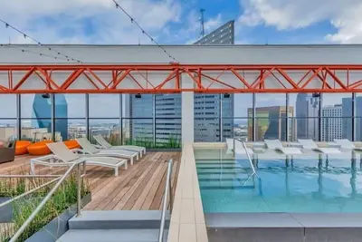 Image de CozySuites Two Lovely 2br 2ba Condo