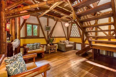 Image de Garden House is located on a Beach front property