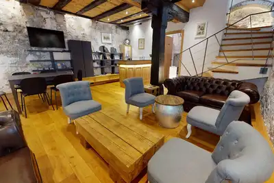 Image de maison le clos bartholdi 4br 4bth + lounge