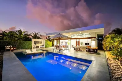 Image de Beachside Villa & Private Pool at White Villas (8)