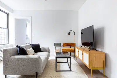 Ideal Uws 1br w/ Gym, Doorman, walk to Riverside Park, by Blueground