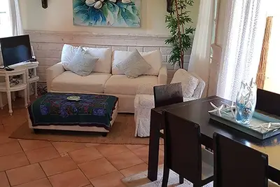 Image de Cozy condo on the beach, 1 bedroom, 1 bathroom, Tv/internet/pool/parking