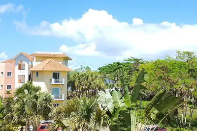 Image de Come spend the winter in a cozy oceanfront Caribbean residence!