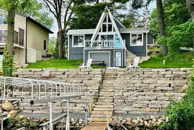 Image de Cozy Waterfront Cabin, On Sunset Bay, Lake Wisconsin! ! Summer And Winter Fun! !