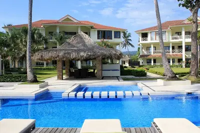 Image de 2bd sea-views condo in luxury beachfront residence, right on Kite beach!