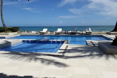 Image de 2bd condo on main kite-surfing beach, pool/Tv/Wi-fi/Ac