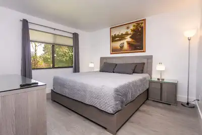 Image de Bass & Sun Condominium Pool View! ! ! 2/2 Bedroom