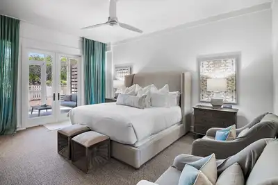 Image de Gulf Front + Gulf Views in WaterSound- Dunesider Dream by Royal Destinations