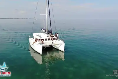 Sailing Catamaran Yacht in Belize