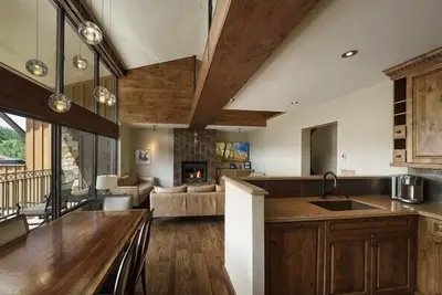 Image de Landmark 702 - 3 Bedroom Diamond