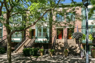 Image de Luxury Brownstone in Orenco