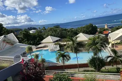 Image de Le Paradis de la Baie 4 couchages à 2 Minutes de plages de Tartane tout équipé