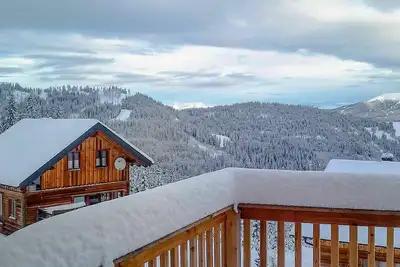 Image de Merveilleuse maison de vacances privée avec Wifi, Tv, terrasse, vue panoramique et parking