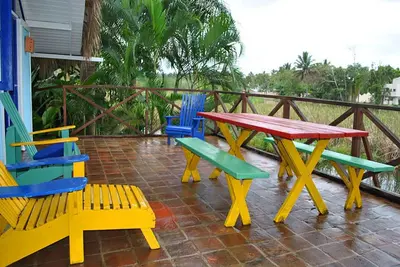 Image de 2bd treehouse in lush tropical settings, near restaurants/shops/beach