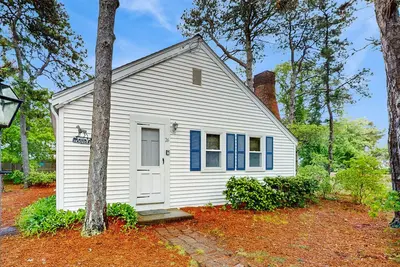 Image de Adorable Cape Escape W/ Private Beach Access, Full Kitchen, & Perfect Location