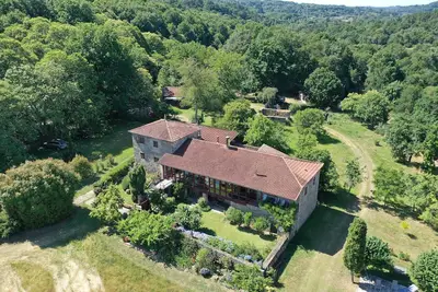Image de Fantastic vineyard house with swimming pool, St James Road, Ribeira Sacra