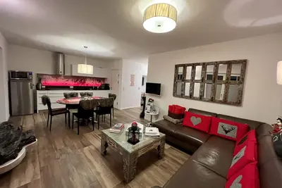 Image de Feel good at the Kaiserwerk. Top sun terrace, sauna, 2 bathrooms, elevator, underground car park.