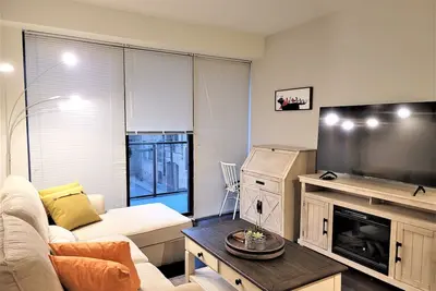 Image de Executively Appointed Condo, w/resort amenities, Ind Gar, Pool, Gym+ Biz Lounge