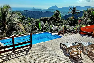 Image de Villa CosaRoé - Superbe vue mer panoramique- Piscine sécurisée - Typique Créole