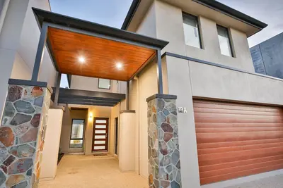 Image de Waterfront - Luxury on the River