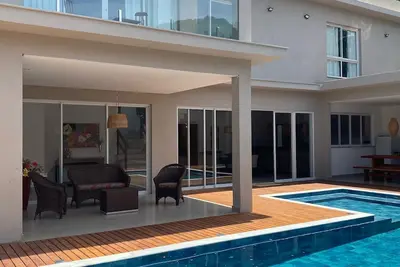 Image de Spacious and comfortable house for up to 12 people