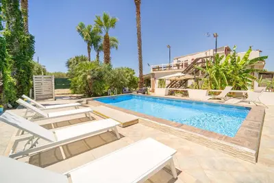 Image de Maison acceptant les animaux à Menfi