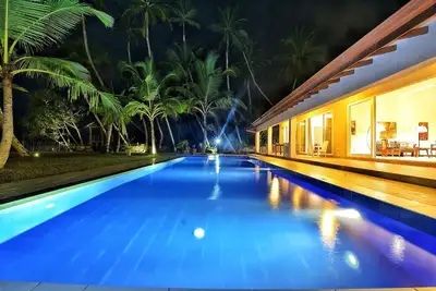 Image de Stunning beach villa for 8 in Ranna, Tangalle. Free pick up stays of 7 nights.