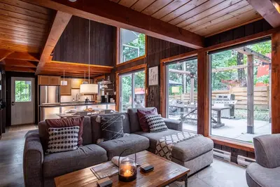 Image de Chalet Norvégien, Turn Key Amenities + Pet Friendly + Hi Speed WiFi