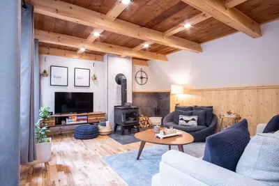 Image de Chalet Stockholm, Turn Key Amenities + Pet Friendly + Dedicated Workspace with Hi Speed WiF